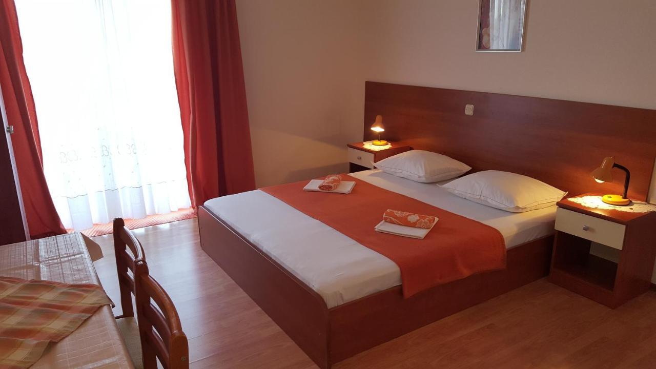Apartments With A Parking Space Gradac, Makarska - 11332 Exterior foto